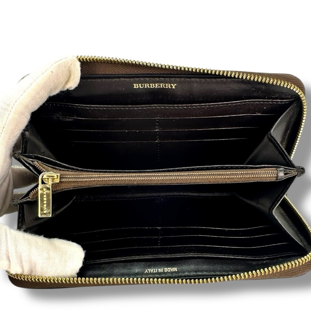 Burberry Haymarket Check Large Ziggy Zip Around Wallet - Picture 8 of 16